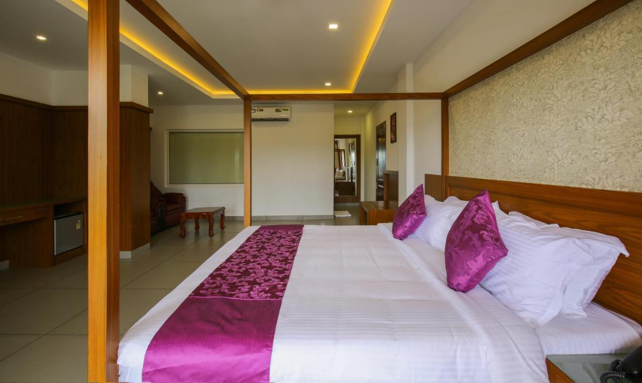 The Lakeview Munnar Exterior foto